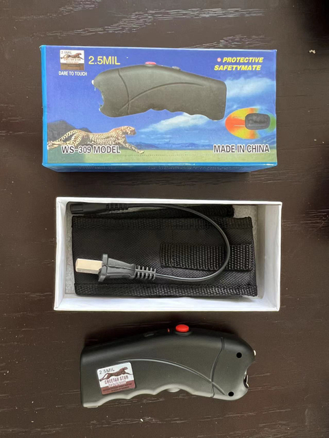 Powerful Professional Safety Equipment for Travel Protection 309 Stun Gun